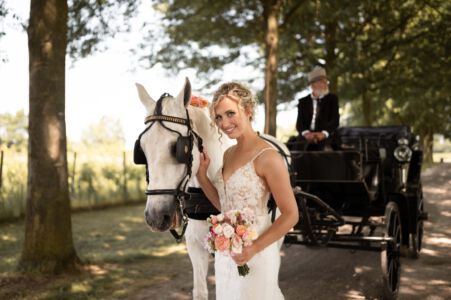 Iris Korenberg Fotografie - Bruiloft Tussen De Wijngaarden-19