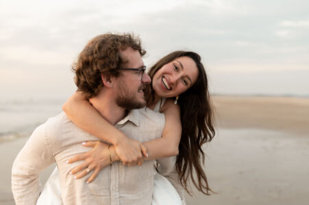 Iris Korenberg Fotografie - Koppelshoot Op Het Strand-13